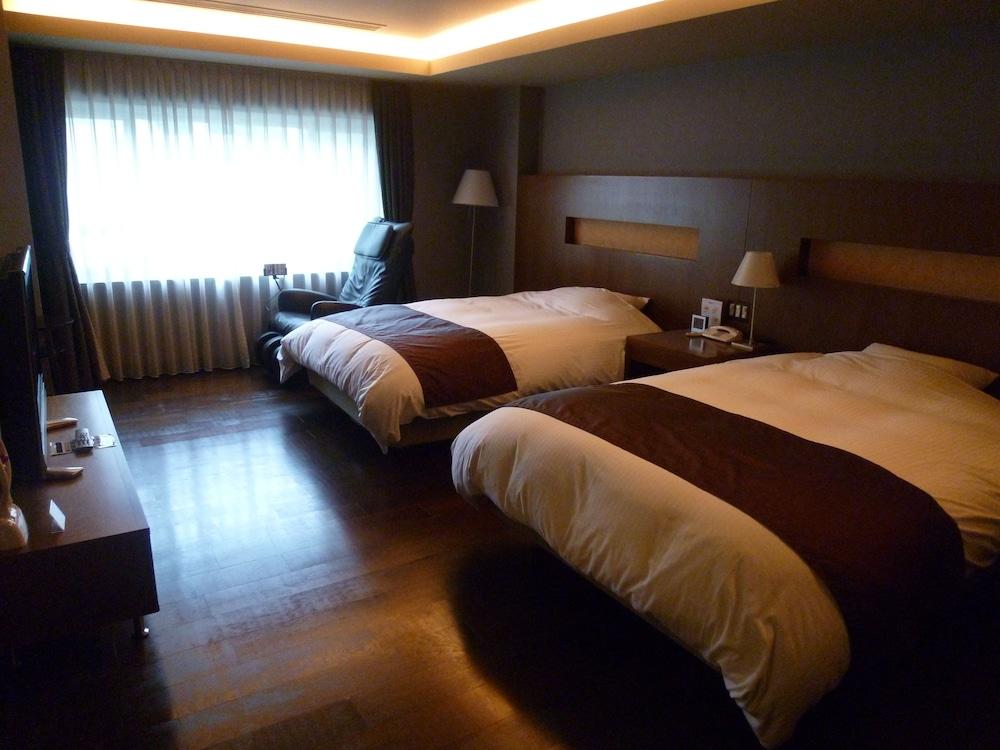 Shogetsu Grand Hotel Sapporo Exterior photo