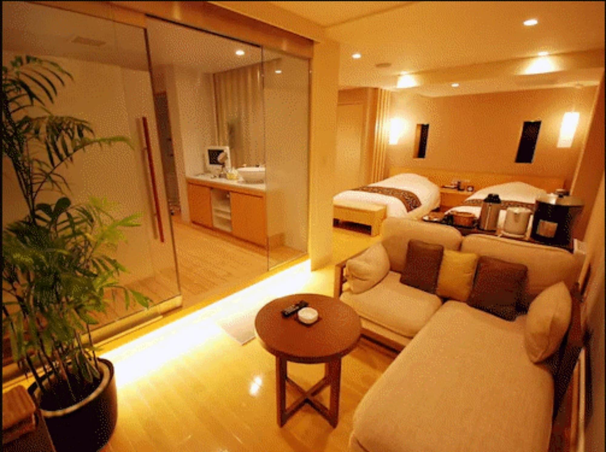 Shogetsu Grand Hotel Sapporo Exterior photo